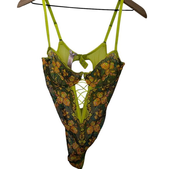 Savage X Fenty Neon Lime Floral Lace Mesh Bodysuit / Teddy – Size Medium (Tag Me - Picture 1 of 6